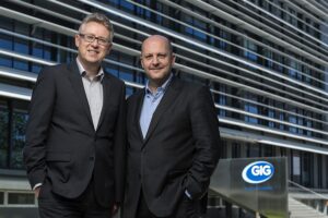 Harald Eder (links) und Gerhard Haidinger, die beiden Geschäftsführer der GIG FASSADEN GmbH. Foto: GIG FASSADEN GmbH